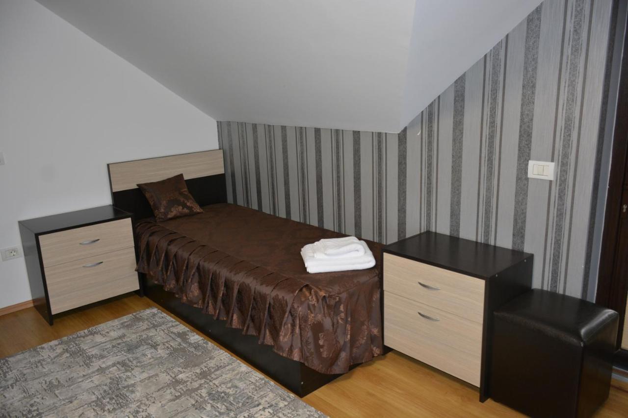Pensiunea Royal Borşa Exterior foto